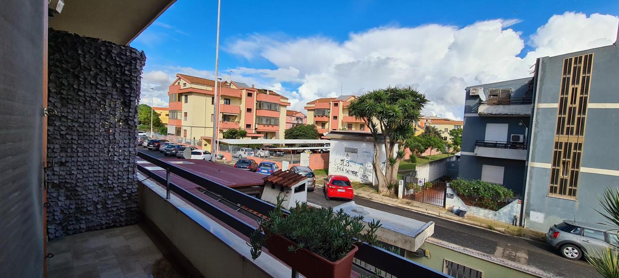 Em Holiday Apartment2 Quartu Sant'Elena Bagian luar foto